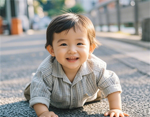何冯怎么取名字好听男孩（精选20个）